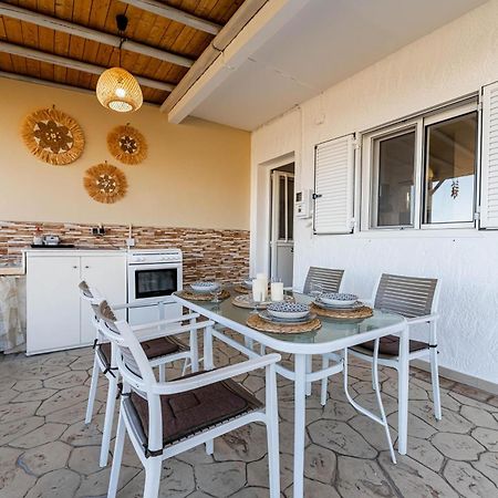 Aperanto Galazio Apartment Архангелос Экстерьер фото