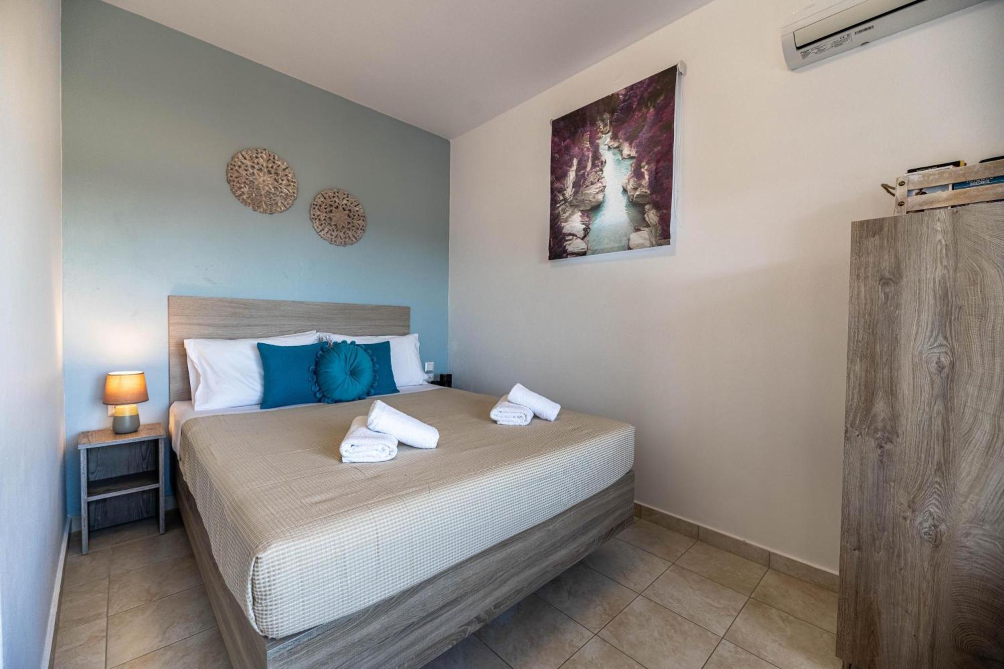 Aperanto Galazio Apartment Архангелос Экстерьер фото